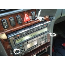 Mercedes Benz Radio Teyp Çıkarma Aparatı (551244938)
