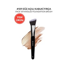 Cre'ars Angled Foundation Brush 109