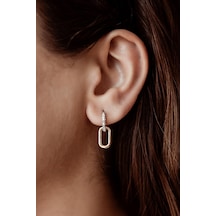 Oval Taşlı Şık Altın Küpe