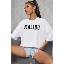 Unisex Malibu Baskılı Tasarım Tshirt Beyaz Unisex Malibu Baskılı Tasarım Tshirt Beyaz