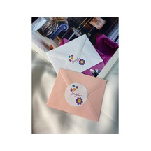 Pembe Mor Papatyalı Sevgiler Etiketi Love Yuvarlak Mat Sticker 4 Cm 90 Adet Çok Renkli
