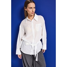 Itsbasic Kadın Beyaz W5 Oversize Kemer Detaylı Özel Kumaş Tasarım Gömlek