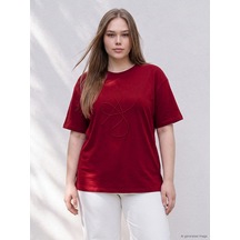 Lcw Curve Kırmızı Büyük Beden Nakışlı %100 Pamuklu Kadın Tişört