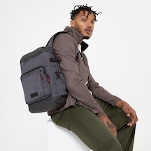 Eastpak Tecum S CNNCT Accent Grey Notebook Laptop Sırt Çantası EK0A5BAAI97