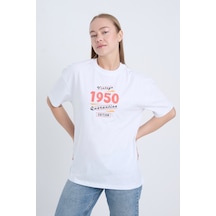 Kadın Oversize Baskılı T-shirt Beyaz 1950 Beyaz