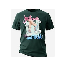 Urbantrendstore Just Smile And Walk Genç Kız Oversize Fit Rahat Geniş Salaş T-shirt Günlük Tişört Zümrüt Yeşili
