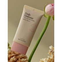 Daily Defense Tone-up Sun Cream Spf50+ Pa++++ Aydınlatıcı & Renk Eşitleyici Güneş Kremi 50 Ml