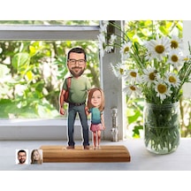 Bk Gift Kişiye Özel Baba Kız Karikatürlü Ahşap Standlı Pleksi Biblo-20, Aileye Hediye , Babaya Hediye