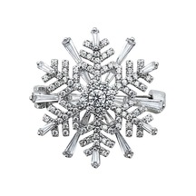 Oya Silver Beyaz Işıltılı Baget Taşlı Kar Tanesi Kadın Gümüş Broş Yaka İğnesi 2.5x2.5cm Zxt-7283