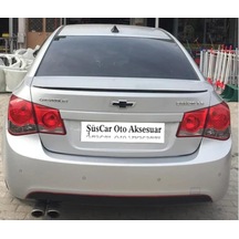 ŞüsCarOto Chevrolet Cruze Bagaj Üstü Spoiler Bagaj Çıtası Piano Black-Beyaz Parlak Siyah