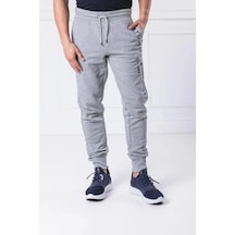 Gri