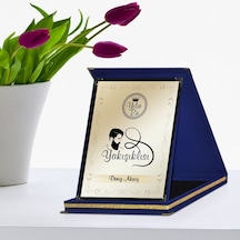 Kişiye Özel Yılın En Yakışıklısı Lacivert Plaket Ödülü