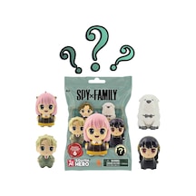 Yume Spy X Famıly Squısh Hero Blınd Bag