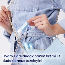 Hydro Care Dudak Bakım Kremi, 24 Saat Nem, Aloe, Saf Su Ve Doğal Yağlar, Spf 15, Gün Boyu Dudak Bakımı 4,8g