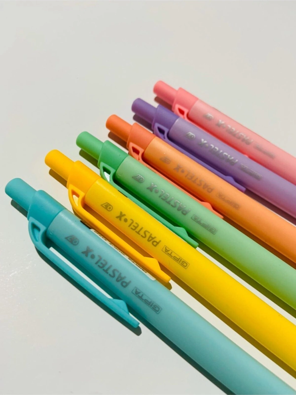 Pastelx Versatil Kalem 0.7 6'lı Set 6 Farlı Pastel Renk 6 Farklı Renk
