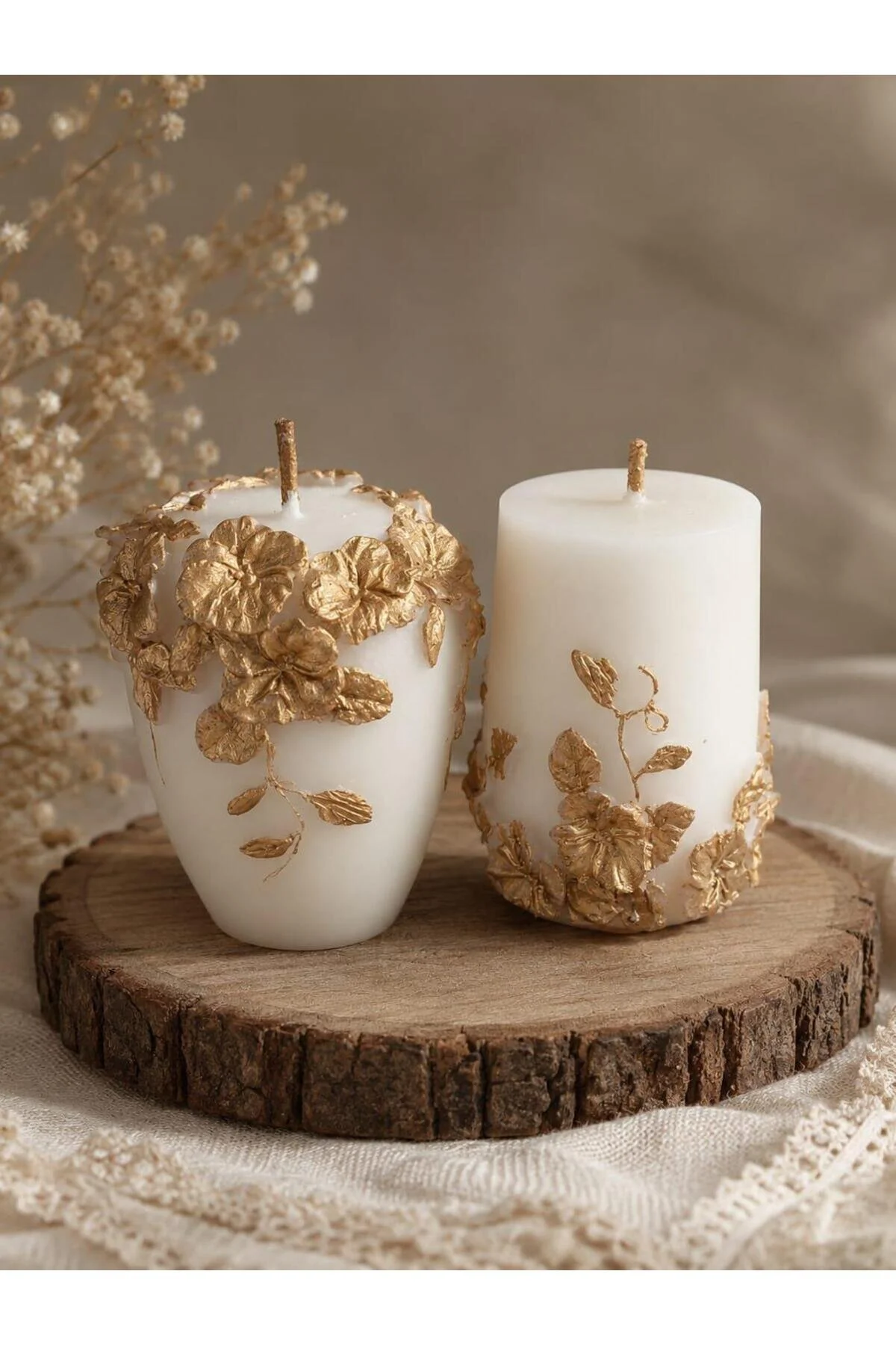 Golden Bloom Vanilya Kokulu Çiçek Desenli Gold Baton 2'li Mum Seti Dekoratif Hediye Altın - Beyaz