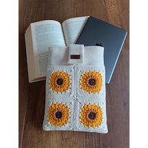Aksesuarsepeti El Yapımı Ayçiçek Desenli Motifli Astarlı Cepli Kadın Tablet Çantası Kitap Çantası Organizer Çanta Krem