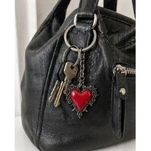 Gotik Kırmızı Kalp Figürlü Metal Anahtarlık Unisex Aksesuar