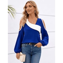 Kadın Uzun Kollu Omuzlardan Açık Asimetrık Yaka Detaylı Çift Renkli Janjan Krep Bluz Saks Mavi