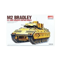 Academy 13237 1/35 Ölçek, M2 Bradley Amerikan Zırhlı Personel Taşıyıcı, Plastik Model Kiti-48938