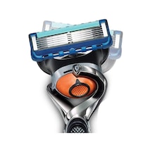Fusion Proglide Tıraş Makinesi + 4'lü Tıraş Bıçağı Set