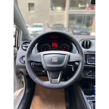 Seat İbiza 2013 Kromsuz Araca Özel Dikmeli Direksiyon Kılıfı