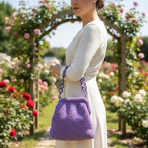 Kumru Studio Lila El Örgüsü Peluş Omuz Çantası Akrilik Zincir Askılı Handmade Tasarım Kumru Studio Lila El Örgüsü Peluş Omuz Çantası Akrilik Zincir Askılı Handmade Tasarım