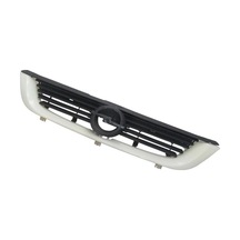 Opel Vectra B 1996-1999 Ön Panjur Siyah Beyaz Çıtalı - Boyanır Tip Oem No:6320072