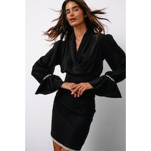 Sateen Aksesuar Detaylı Bluz - Siyah-135126 Siyah Sateen Aksesuar Detaylı Bluz - Siyah-135126 Siyah