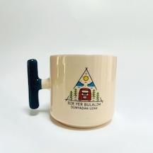 Bir Yer Bulalım Dünyadan Uzak Baskılı Mavi Kulplu T Kupa