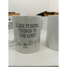 Pushing Things To The Limit Kupa - Matematik Limit Formülü Seramik Bardak 325ml Beyaz - Çok Renkli