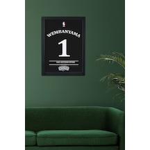 Victor Wembanyama Tasarımlı Siyah Çerçeveli Poster Tablo