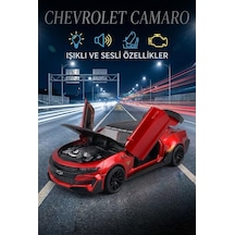 Işıklı Sesli Pilli 1:24 Ölçekli Metal Chevrolet Camaro Kapısı Kaputu Ve Bagajı Açılan Model Araba Kırmızı