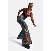 Kadın Tint 4w6-8 Flare Fit Komfort Kumaş Nakış Tasarım Denim Jean Kırmızı