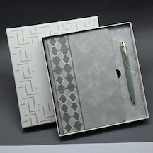 Şık Kutulu Defter Ve Metal Kalem Seti 21x15 Cm Çok Renkli