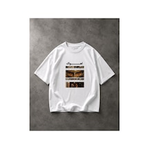 Yolo Street Arapça Yazılı Şövalye Gözleri Baskılı Oversize Beyaz Tişört Vintage Gothic Streetwear Beyaz