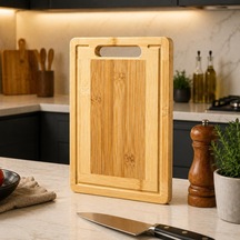 Bambu Kesme Tahtası 30x20 Cm Su Yollu Doğal Ahşap Kesim Panosu 1.8 Cm Kalın Dayanıklı Bıçak Dostu Antibakteriyel Mutfak Doğrama Tahtası Çok Renkli