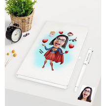 Kişiye Özel Süper Anne Karikatürlü Beyaz Defter Kalem Seti Beyaz