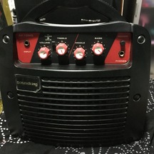 Sound Kink Ak10 Pil ve Elektrikle Çalışabilen Bas ve Gitar Amfisi