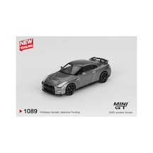 1/64 1089 Nıssan Gt-r 2013 Dark Metal Gray Nısmo R35 Crs Version Çok Renkli