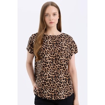 DeFacto Regular Fit Leopar Desenli Bisiklet Yaka Kısa Kollu Bluz E7038AX25SPBG150