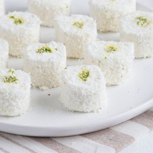 Bulutlar Kuruyemiş Antep Fıstıklı Sultan Lokum 2000 Gr