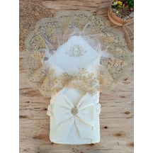 Yenidoğan Piramitland Taşlı Gold Güpür İşleme Bebek Battaniyesi Kundak Ekru Çok Renkli