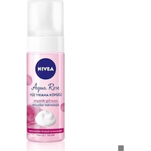 Aqua Rose Organik Gül Suyu İçeren Yüz Yıkama Köpüğü 150 Ml