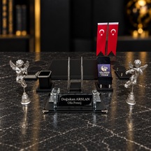 Gümüş - Siyah