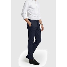 Lacivert