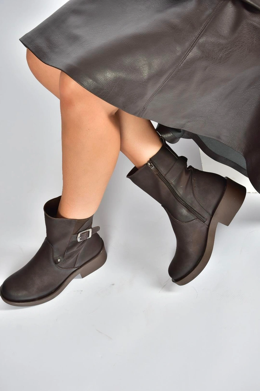 Fox Shoes V674121309 Kahverengi Alçak Topuklu İçi Tüylü Kadın Bot Kahverengi-suni Deri