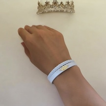 Archin Merve İsmine Özel Taç Motifli 14 Ayar Altın Plakalı Hakiki Beyaz Derili Hediye Bileklik-645isim Merve