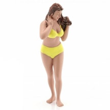 American Diorama Ad76316 1/18 Ölçek, Plaj Kızı Amy Sergilemeye Hazır Plastik Figürü