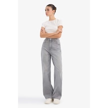 Gri